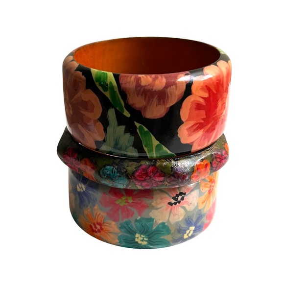 Group of 3Vintage Hand Painted Wood Bangle Bracelets - Picture 9 of 11